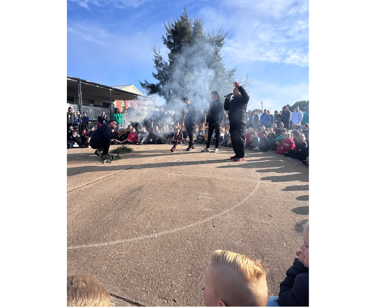 Students experience smoking ceremony during NAIDOC week